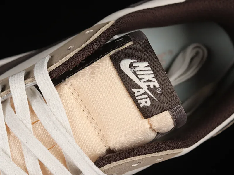 All Categories Air Jordan Jordan Series Basketball Shoes Air Jordan 1 Low Travis Scott x Air Jordan 1 Low OG AJ1 Joe 1 Reversed Overhook Joint Style Casual Sports Basketball Shoes DM7866-886